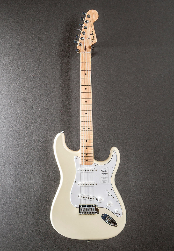 Standard Stratocaster - Olympic White w/Maple