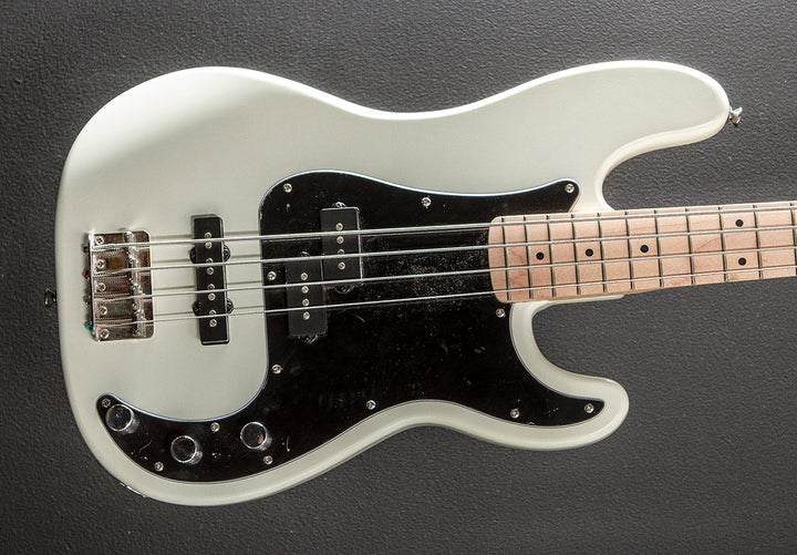 Used Affinity Series Precision Bass PJ '21