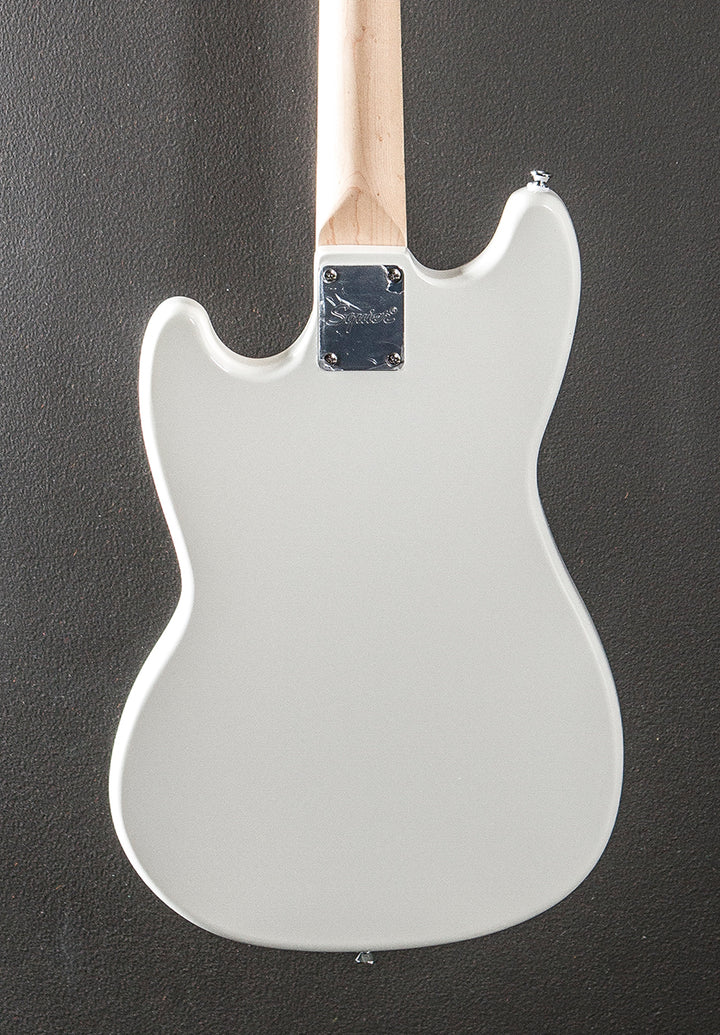 Sonic Bronco Bass - Arctic White w/Maple