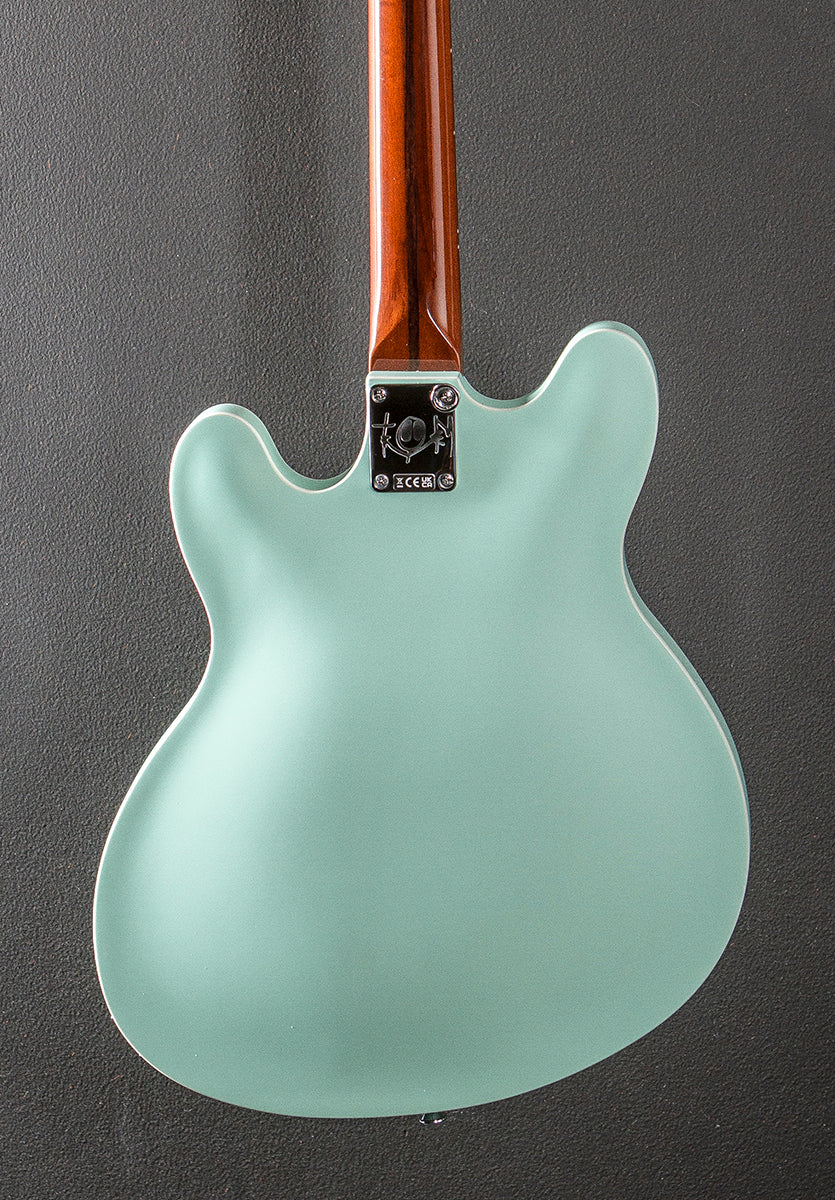 Tom DeLonge Starcaster - Satin Surf Green