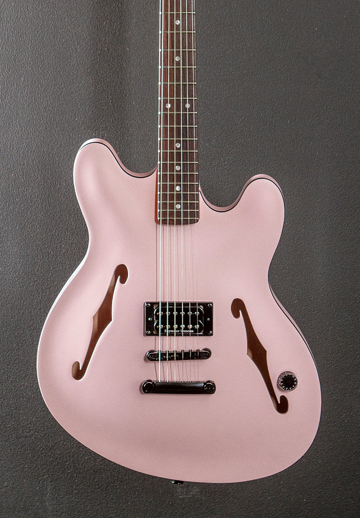 Tom DeLonge Starcaster - Satin Shell Pink