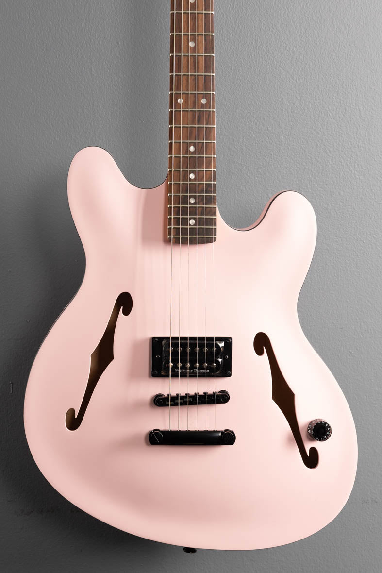 Tom DeLonge Starcaster - Satin Shell Pink