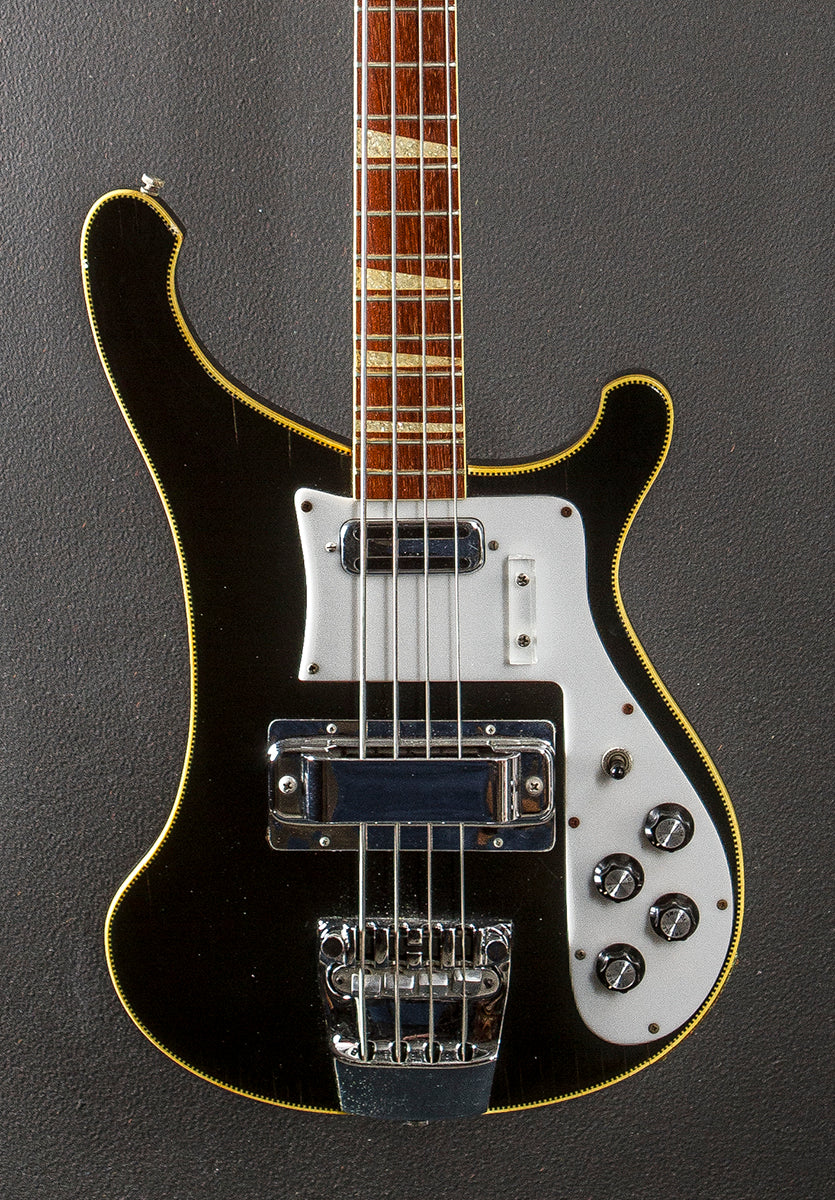 4001 Bass '72