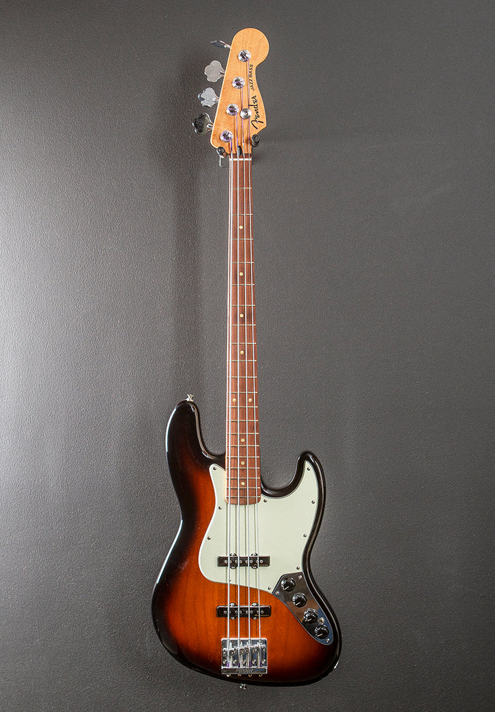 Used Player Plus Jazz Bass '21