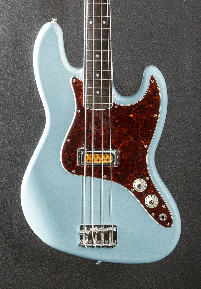 Used Gold Foil Jazz Bass '23