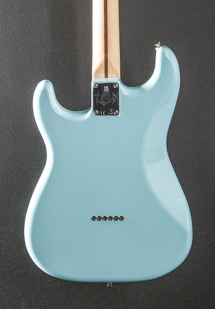 Limited Edition Tom DeLonge Stratocaster - Daphne Blue