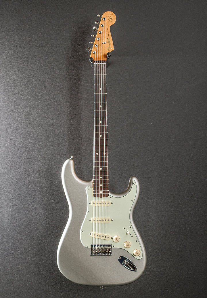 Robert Cray Stratocaster - Inca Silver