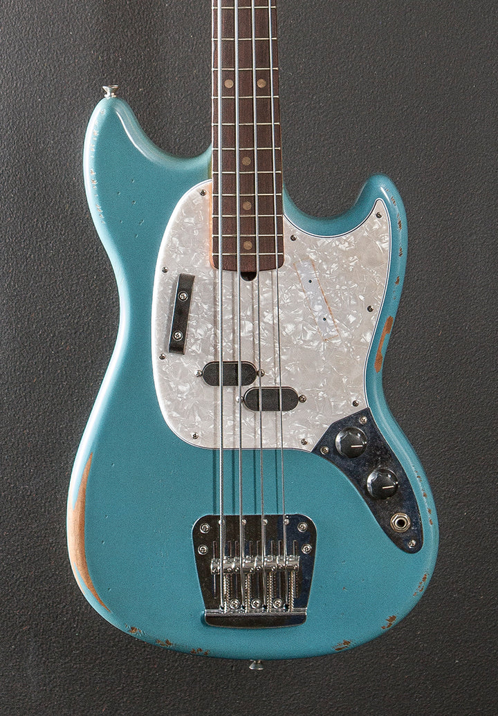 JMJ Road Worn Mustang Bass - Faded Daphne Blue