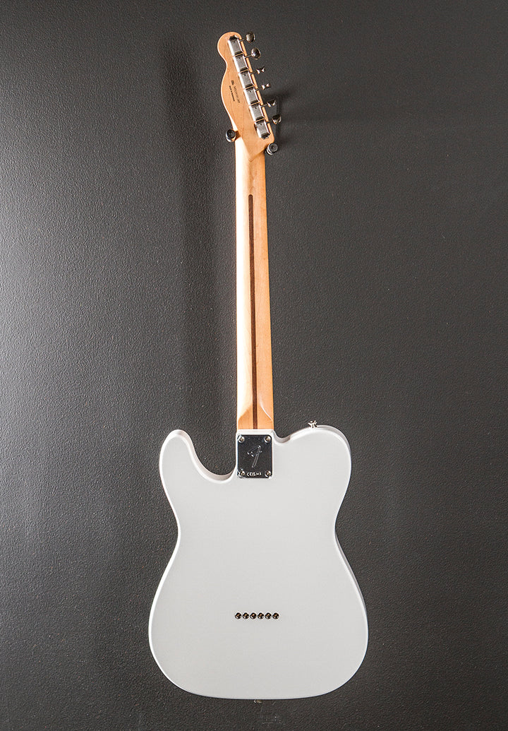 Player II Telecaster - Polar White w/Rosewood