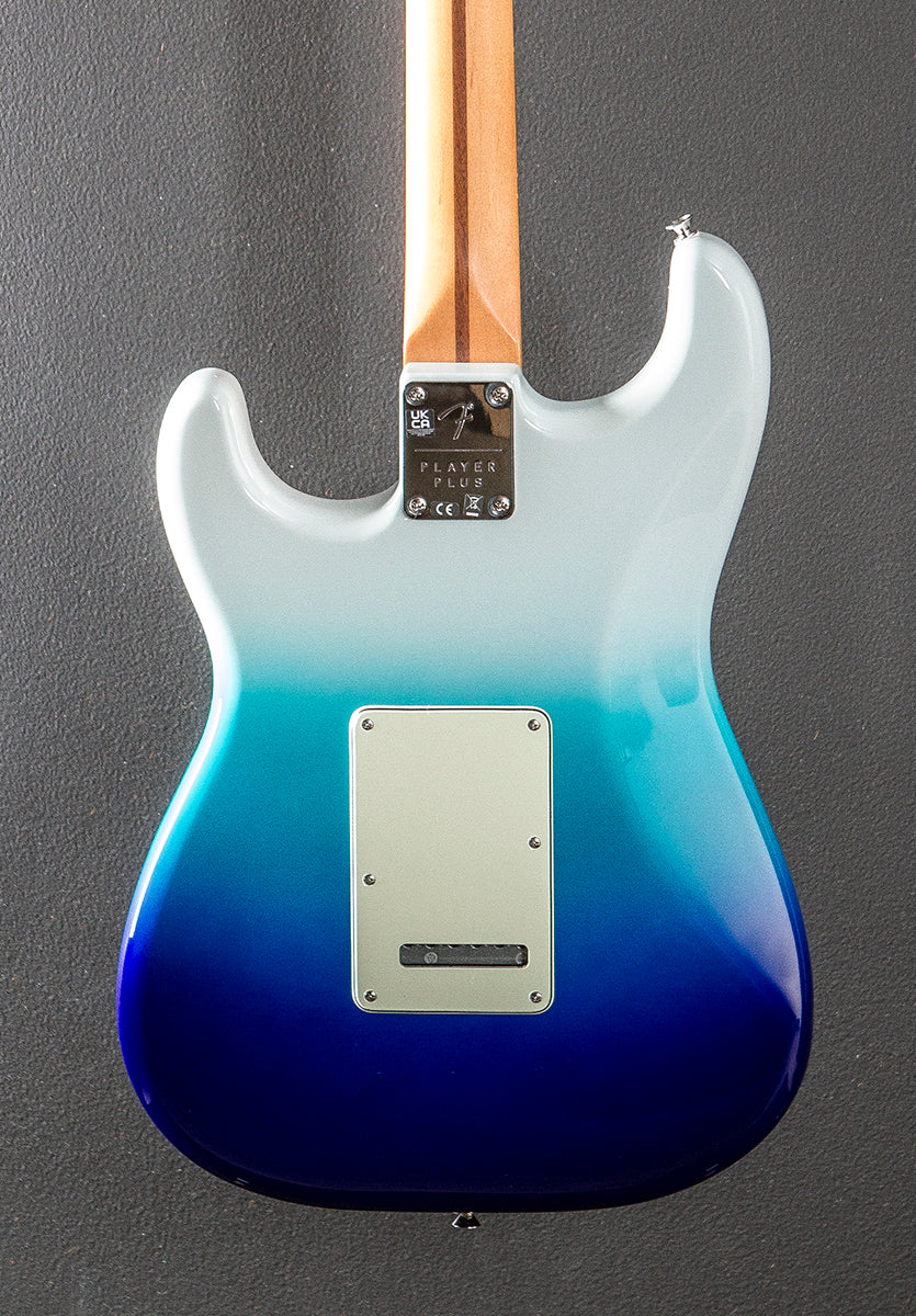 Player Plus Stratocaster HSS - Belair Blue w/Pau Ferro