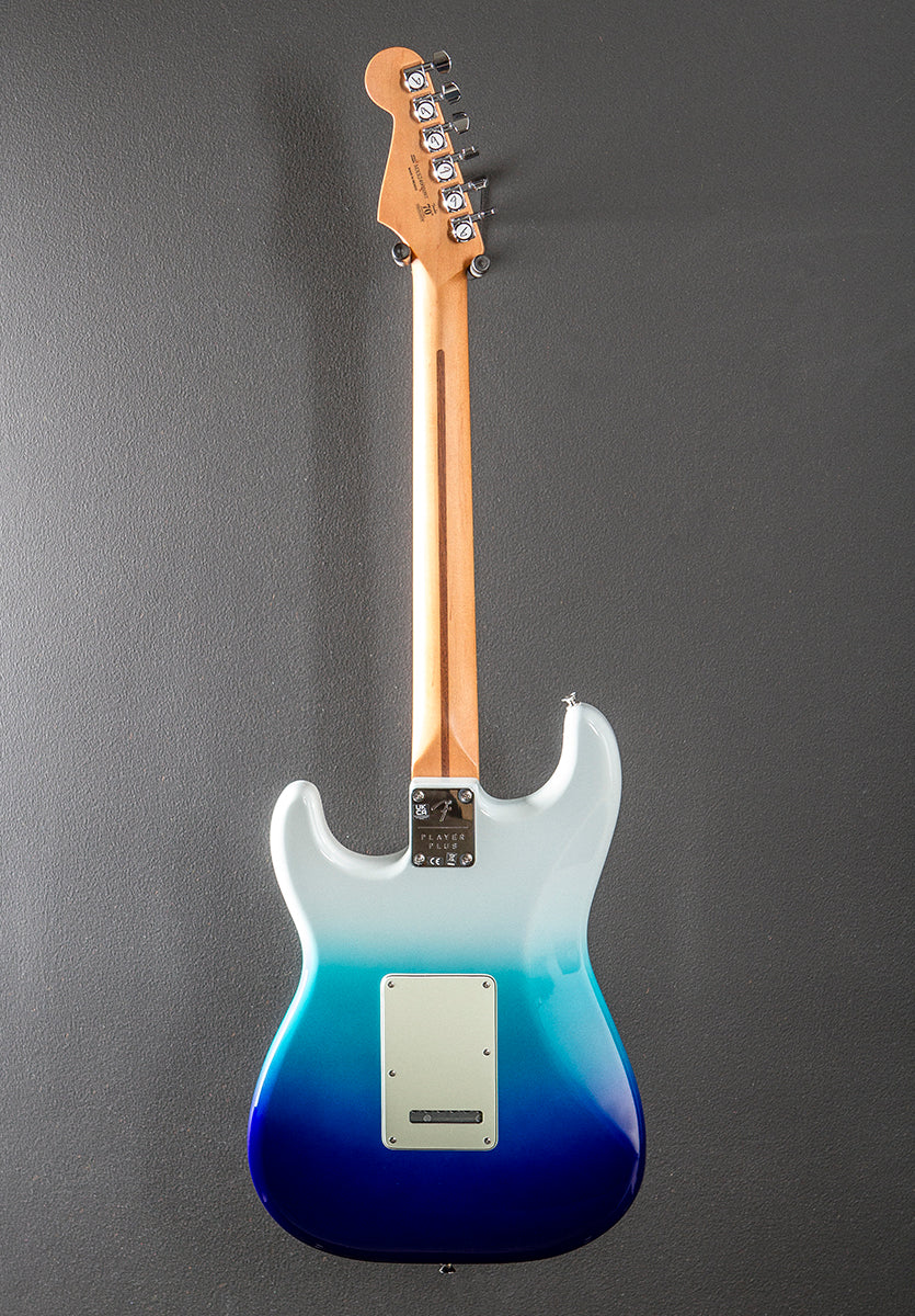 Player Plus Stratocaster HSS - Belair Blue w/Pau Ferro