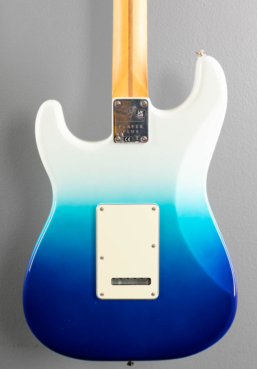 Player Plus Stratocaster HSS - Belair Blue w/Pau Ferro