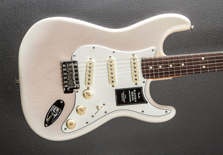 Player II Stratocaster - White Blonde