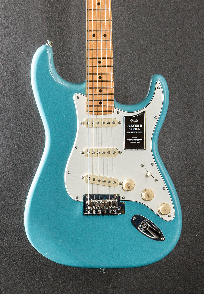 Player II Stratocaster - Aquatone Blue w/Maple