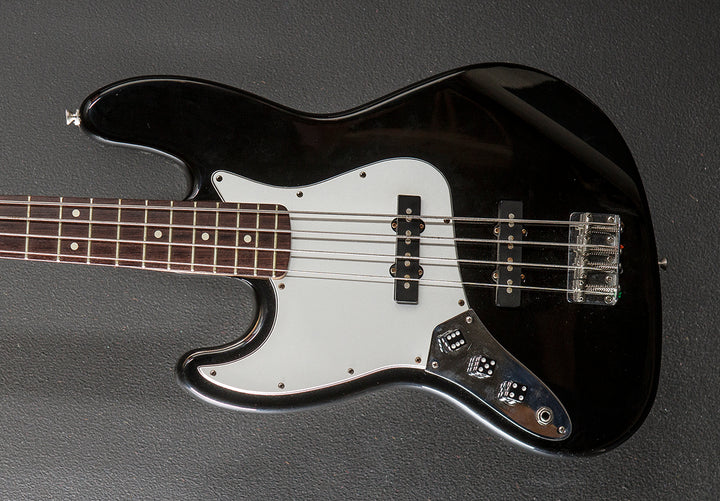 Used Standard Jazz Bass Left Hand '02