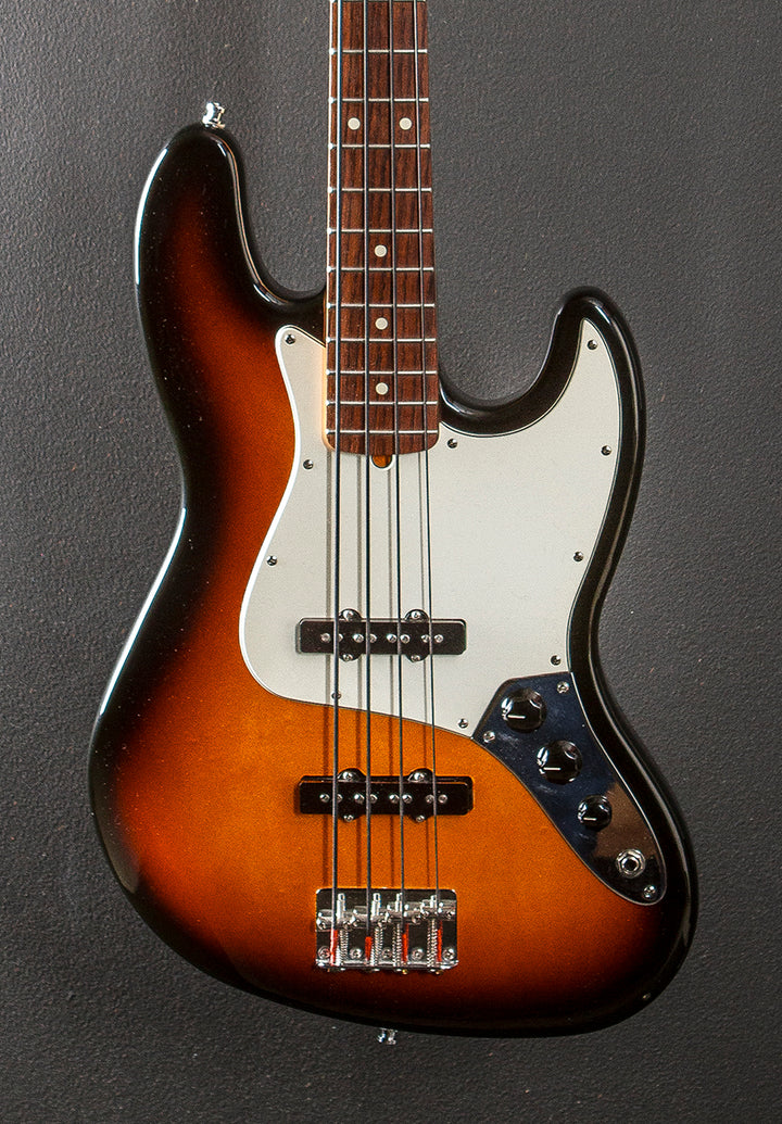 Used Standard Jazz Bass '03