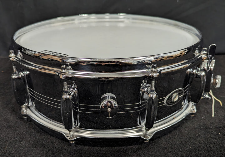 Vintage 1970s No. 132 Gene Krupa Sound king Snare