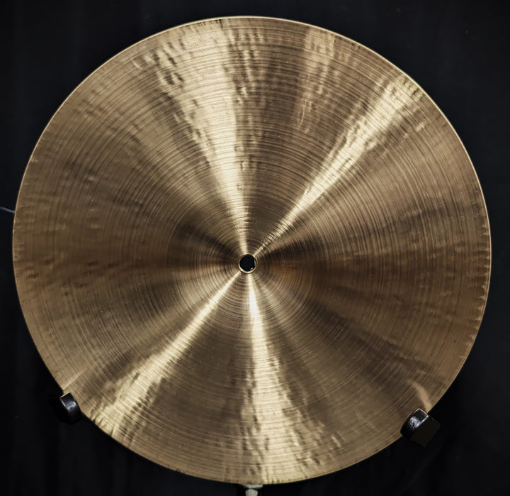 Byzance Mismatched 14" Hi-Hat Pair (Byzance Traditional Medium Top, Byzance Sand Bottom)