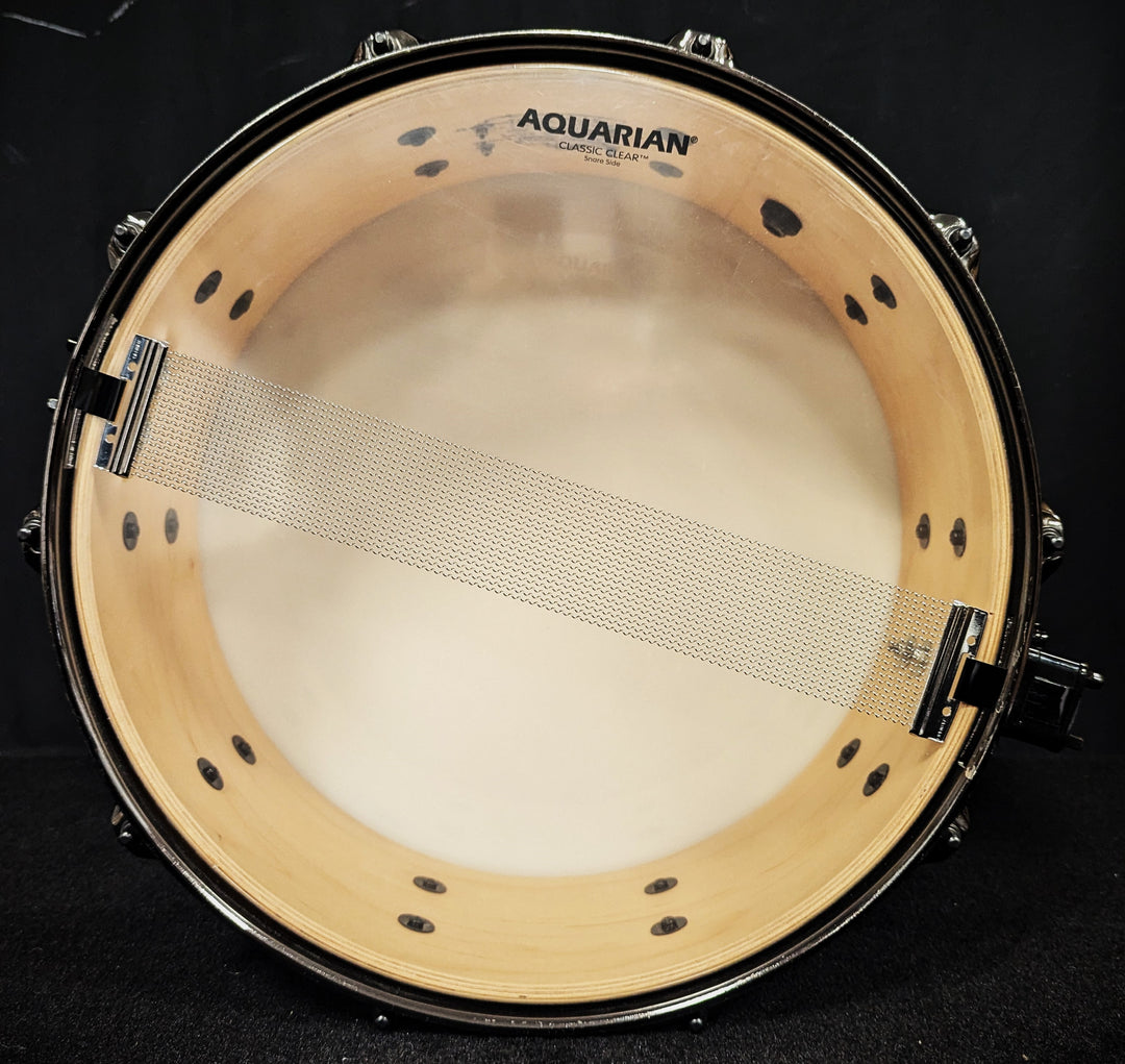 White Glass Glitter Snare