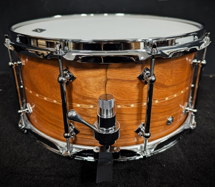 Custom Shop Cherry with Cherry Inlay Snare