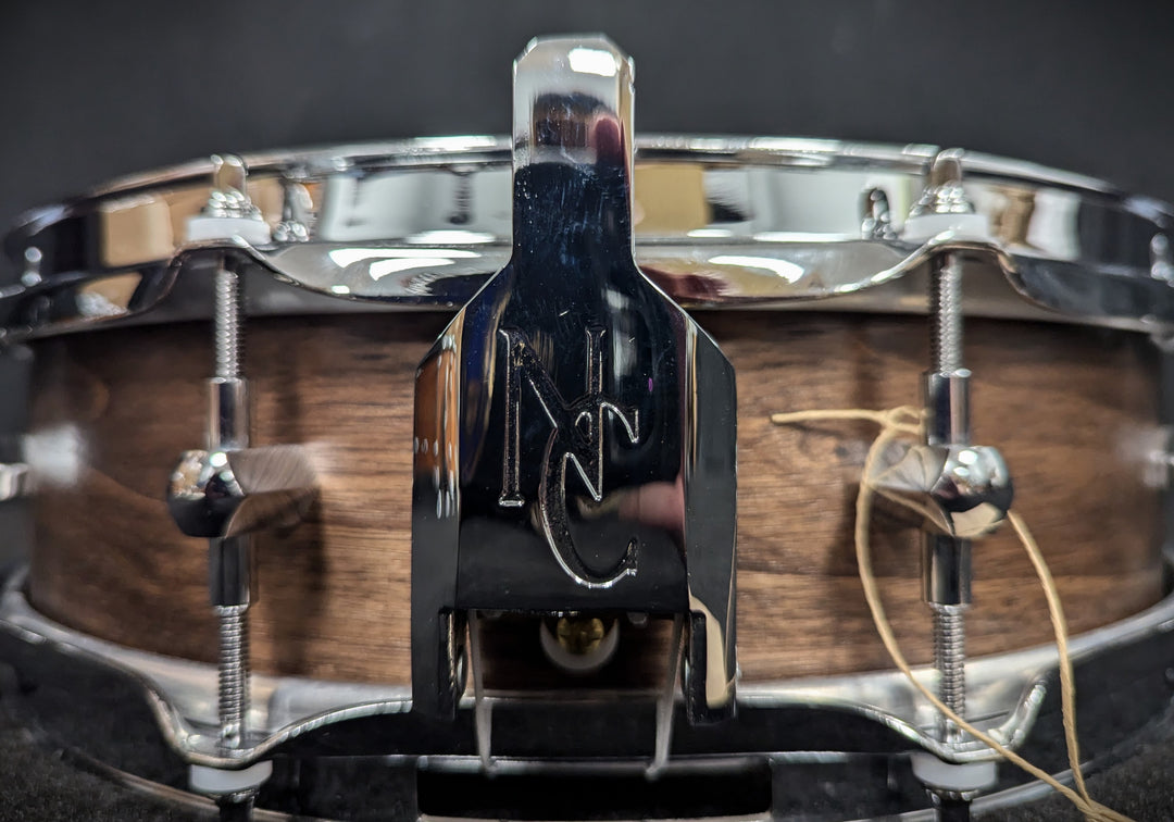 Walnut Classic Solid Shell Piccolo Snare