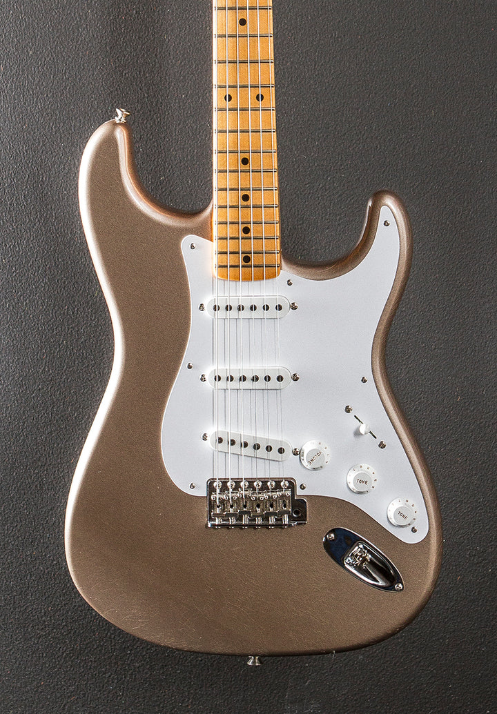 Master Built 1950’s Closet Classic Strat