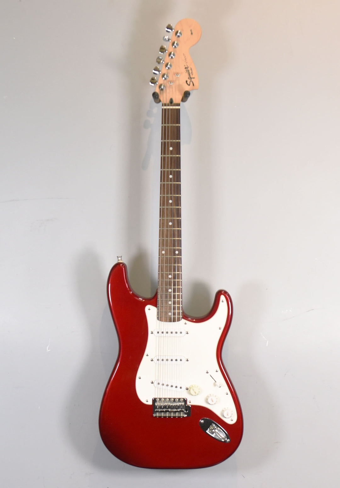 USED Affinity Series Strat - Candy Apple Red, '05