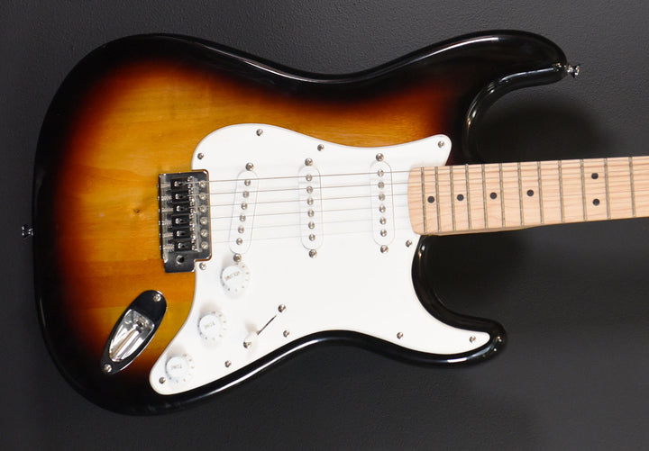 USED Stratocaster - Sunburst, '19