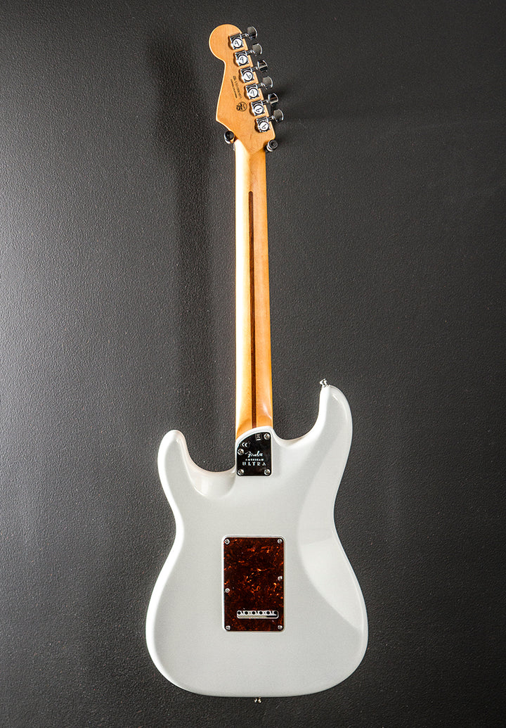 American Ultra Stratocaster - Arctic Pearl w/Rosewood