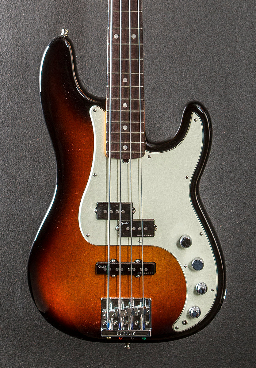 Used American Ultra Precision Bass '22