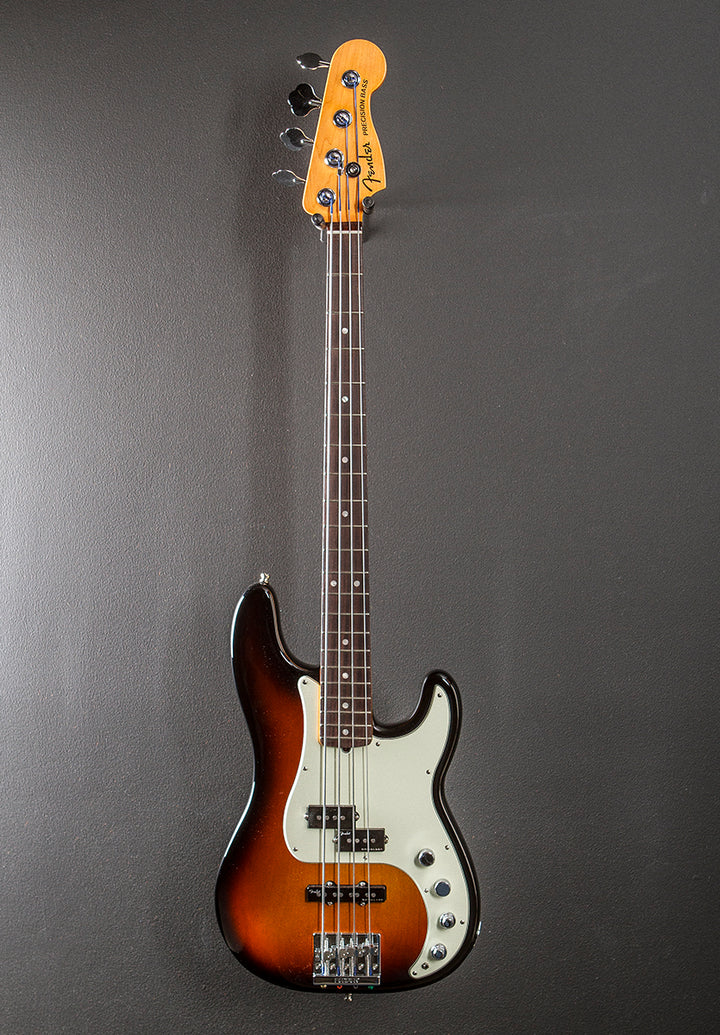 Used American Ultra Precision Bass '22