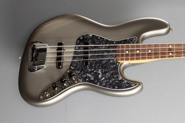 Used American Professional II Jazz Bass, '22