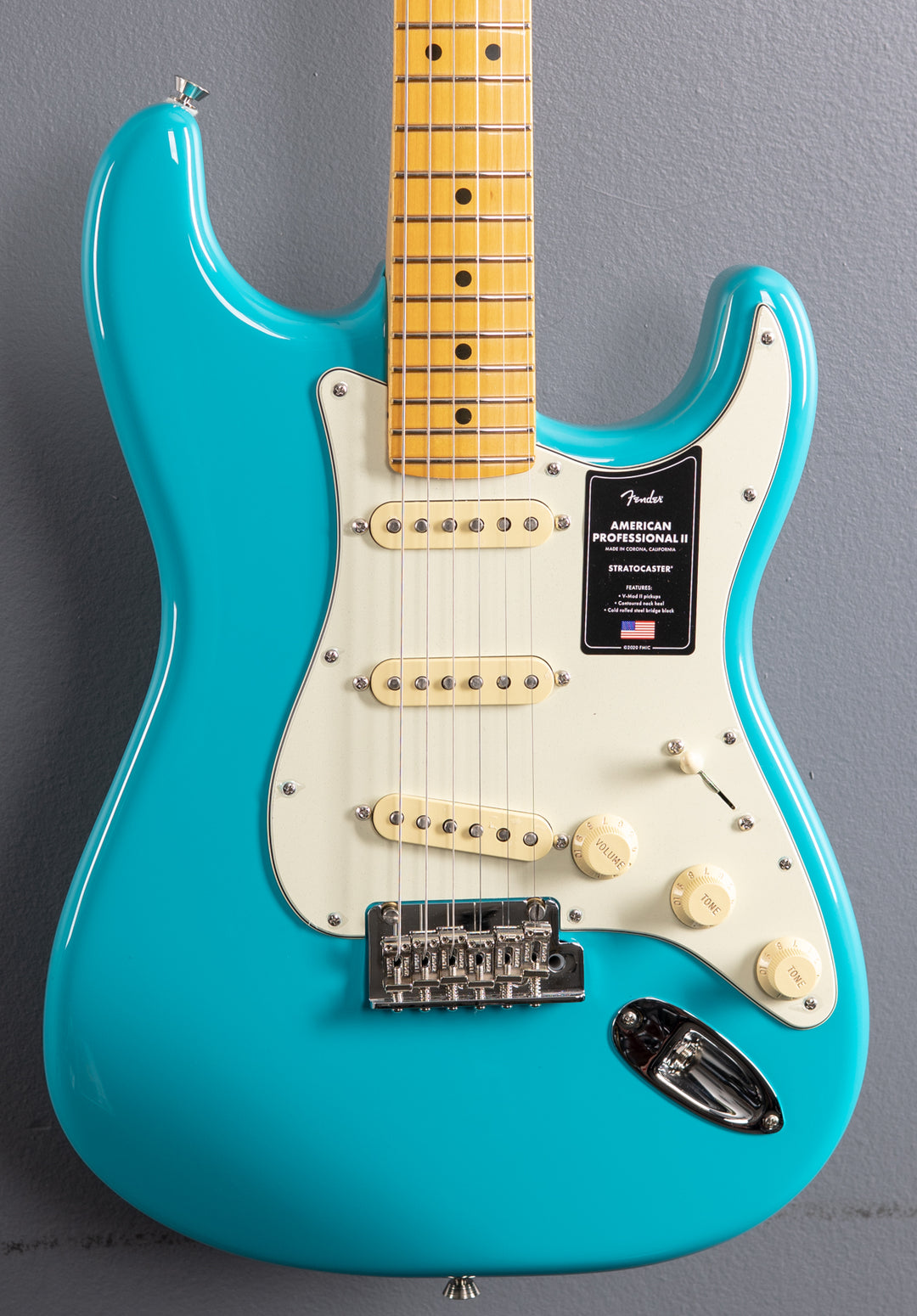 American Professional II Stratocaster – Miami Blue w/Maple