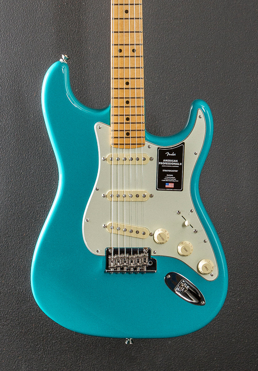 American Professional II Stratocaster – Miami Blue w/Maple