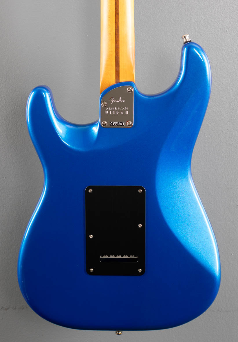 American Ultra II Stratocaster - Noble Blue