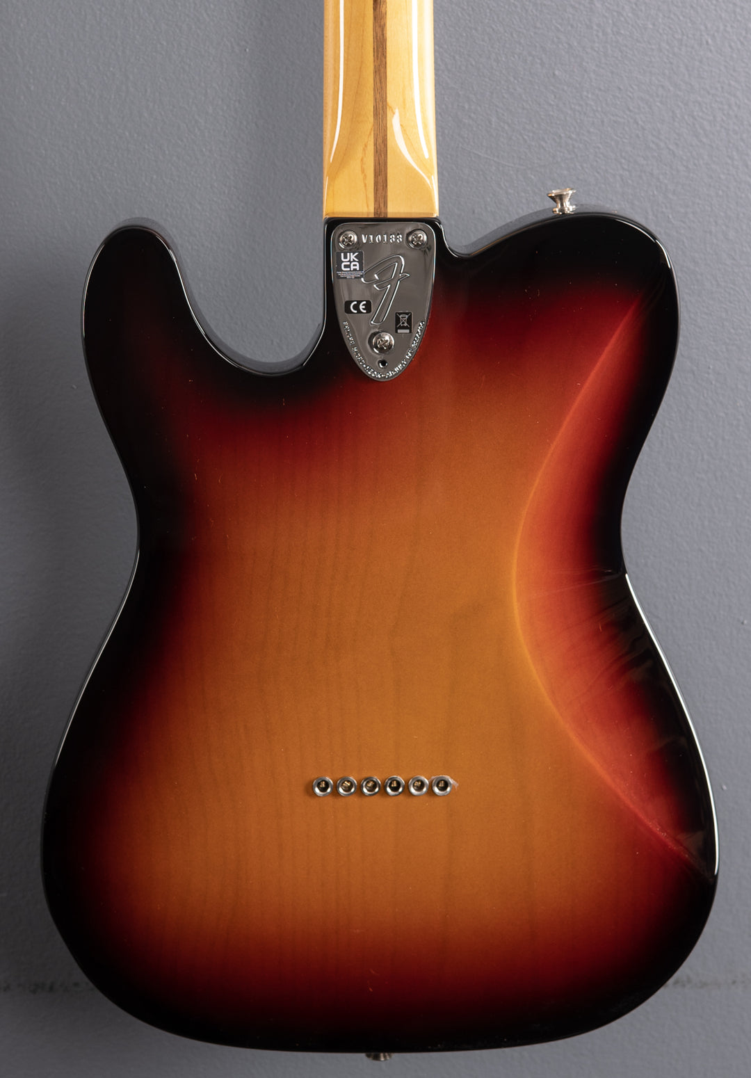 American Vintage II 1975 Telecaster Deluxe - 3 Color Sunburst