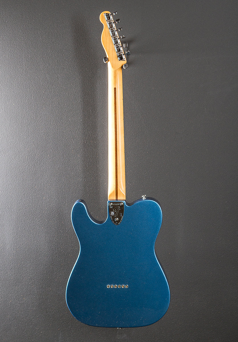 American Vintage II 1972 Telecaster Thinline - Lake Placid Blue