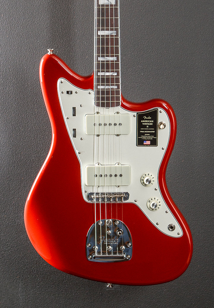 American Vintage II 1966 Jazzmaster - Dakota Red