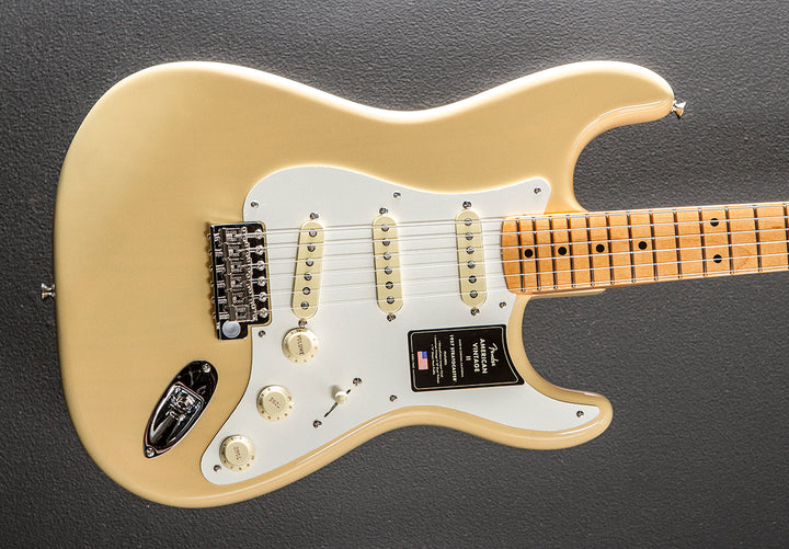 American Vintage II 1957 Stratocaster - Vintage Blonde