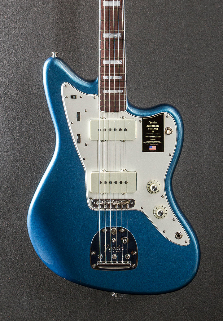 American Vintage II 1966 Jazzmaster - Lake Placid Blue