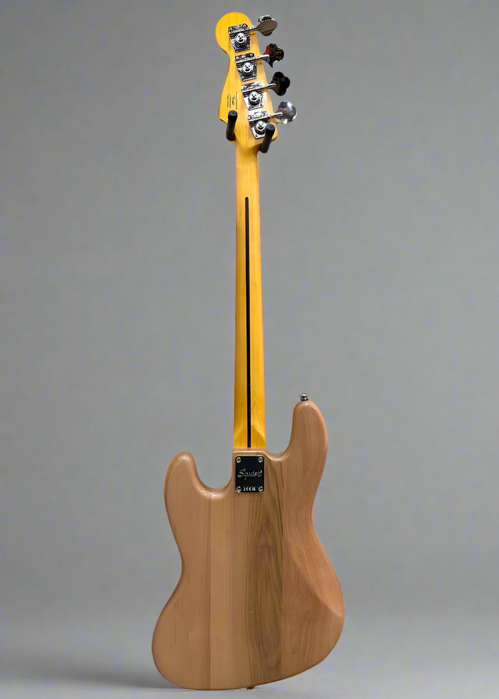 Classic Vibe 70's Jazz Bass - Natural