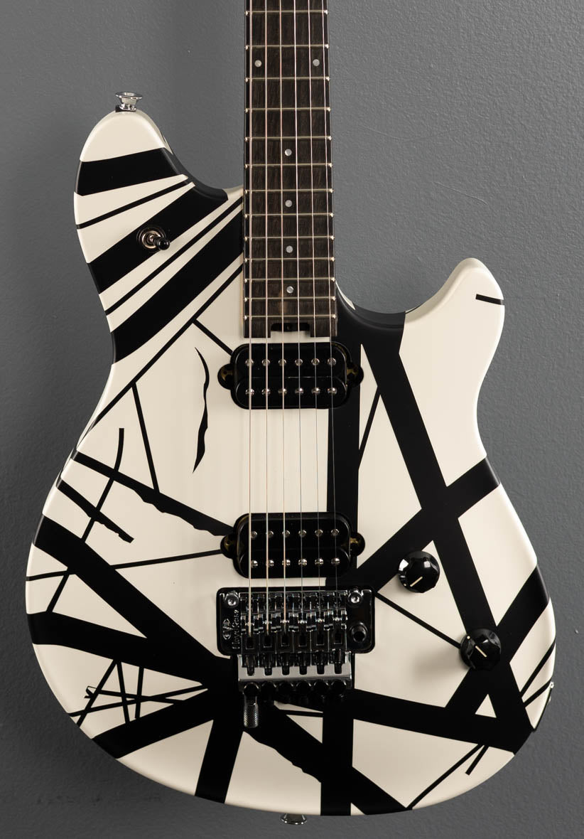 Wolfgang Special Striped - Black And White