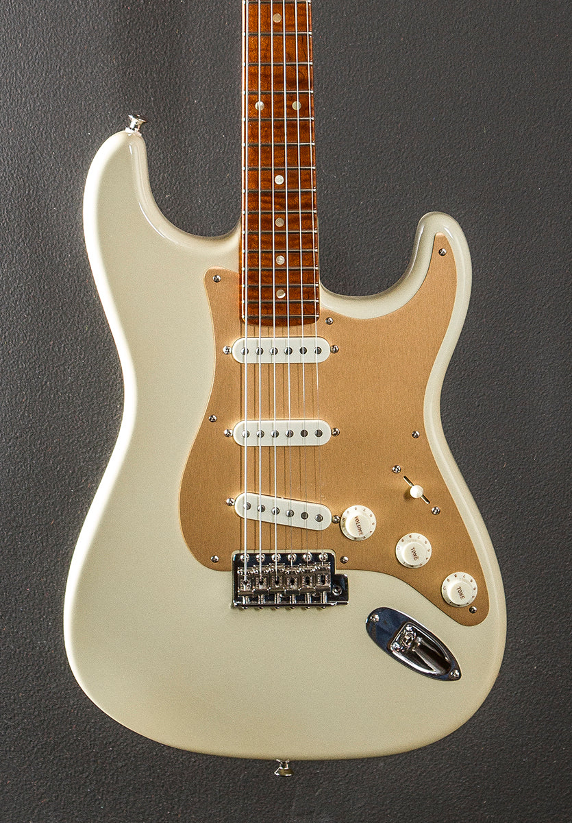 American Custom NOS Strat