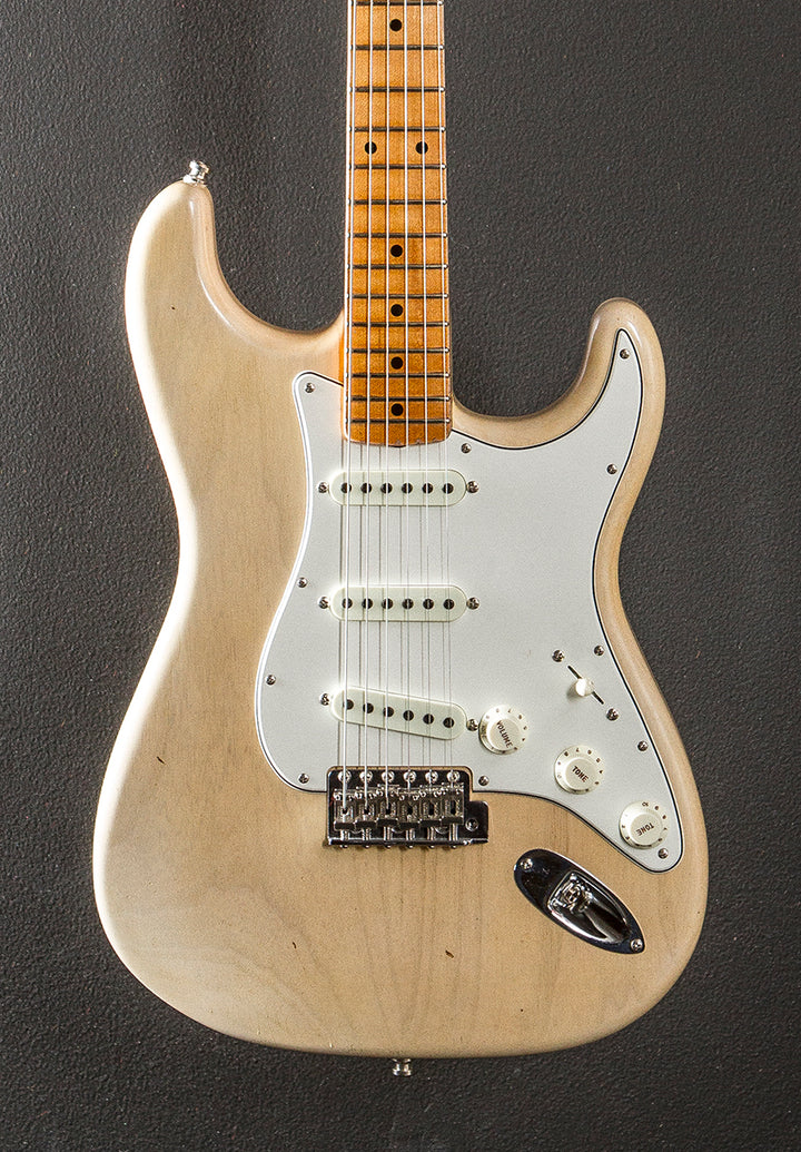 Post Modern Journeyman Closet Classic Strat