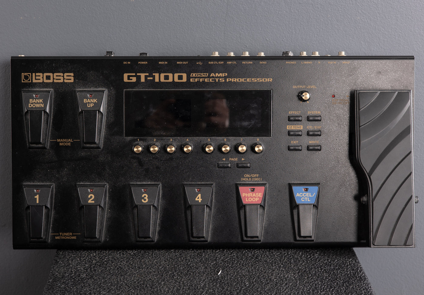 GT-100 COSM Amp Effects Processor, '12 – Dave's Guitar Shop