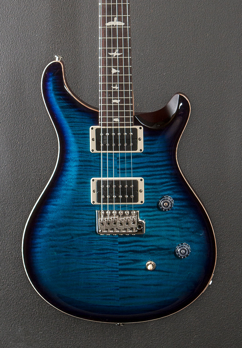 CE-24 - Whale Blue Smokeburst