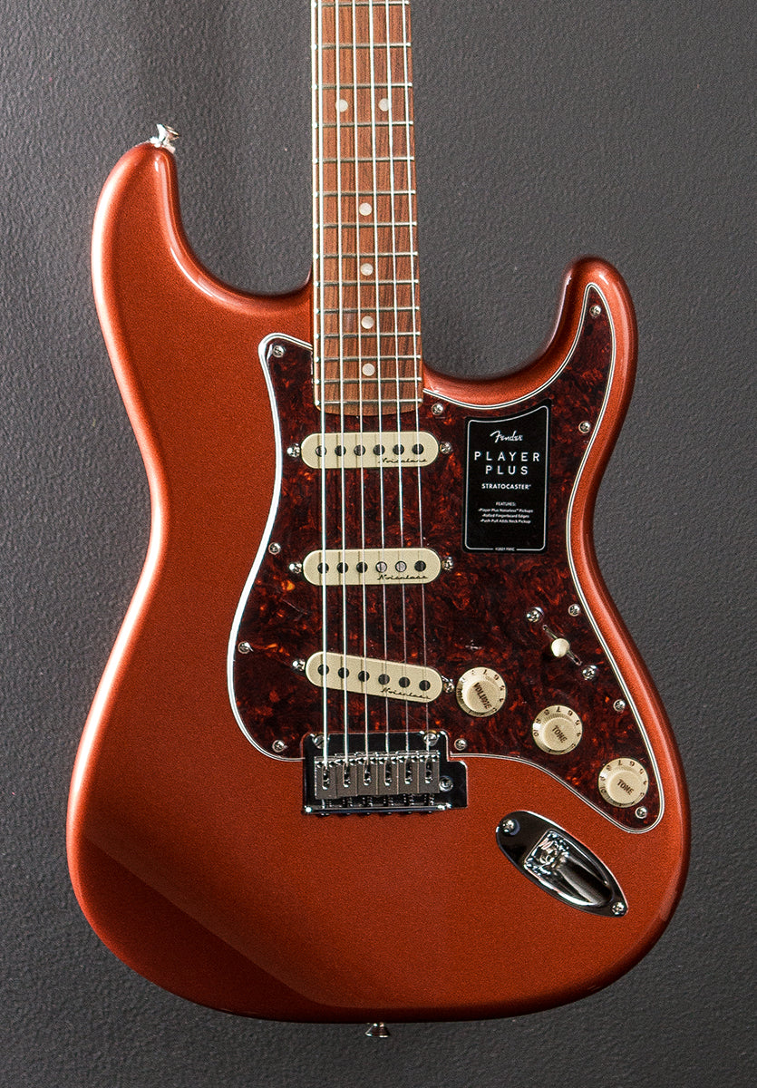 Player Plus Stratocaster - Aged Candy Apple Red w/Pau Ferro