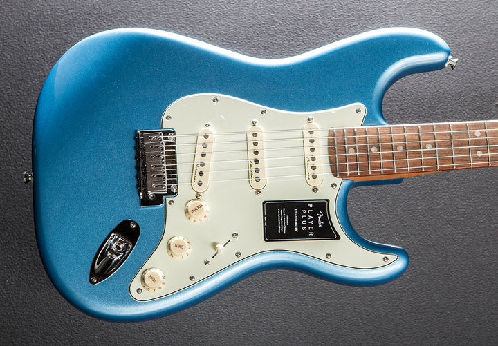 Player Plus Stratocaster - Opal Spark w/Pau Ferro