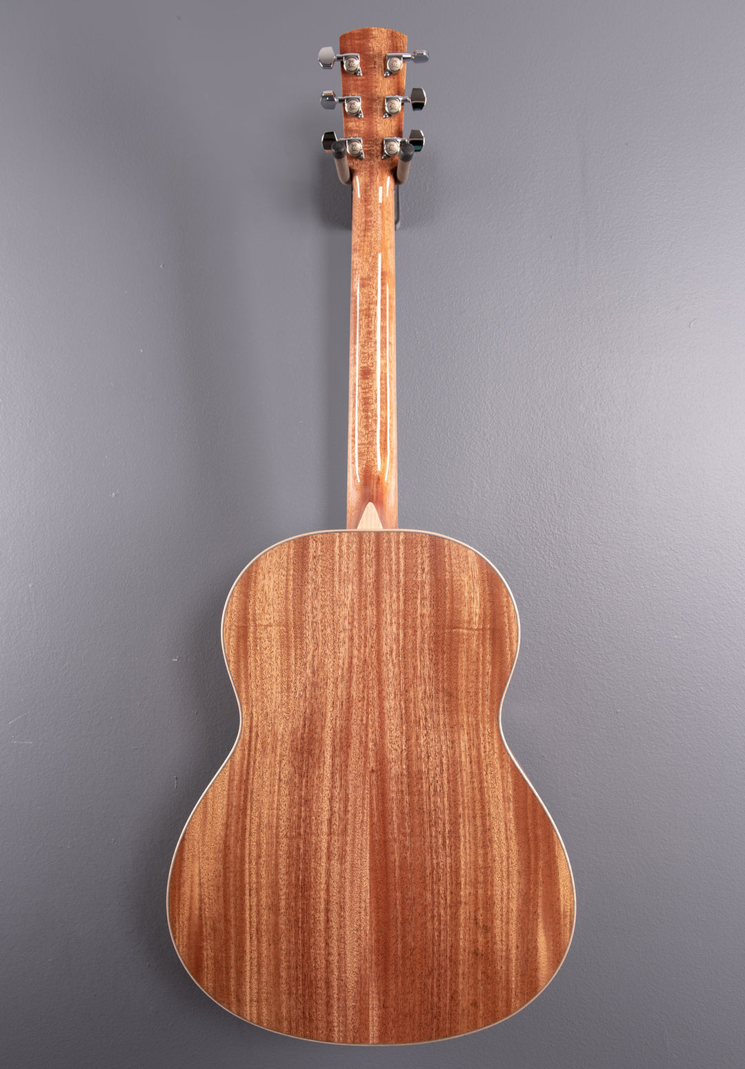 L-05 Mahogany '22