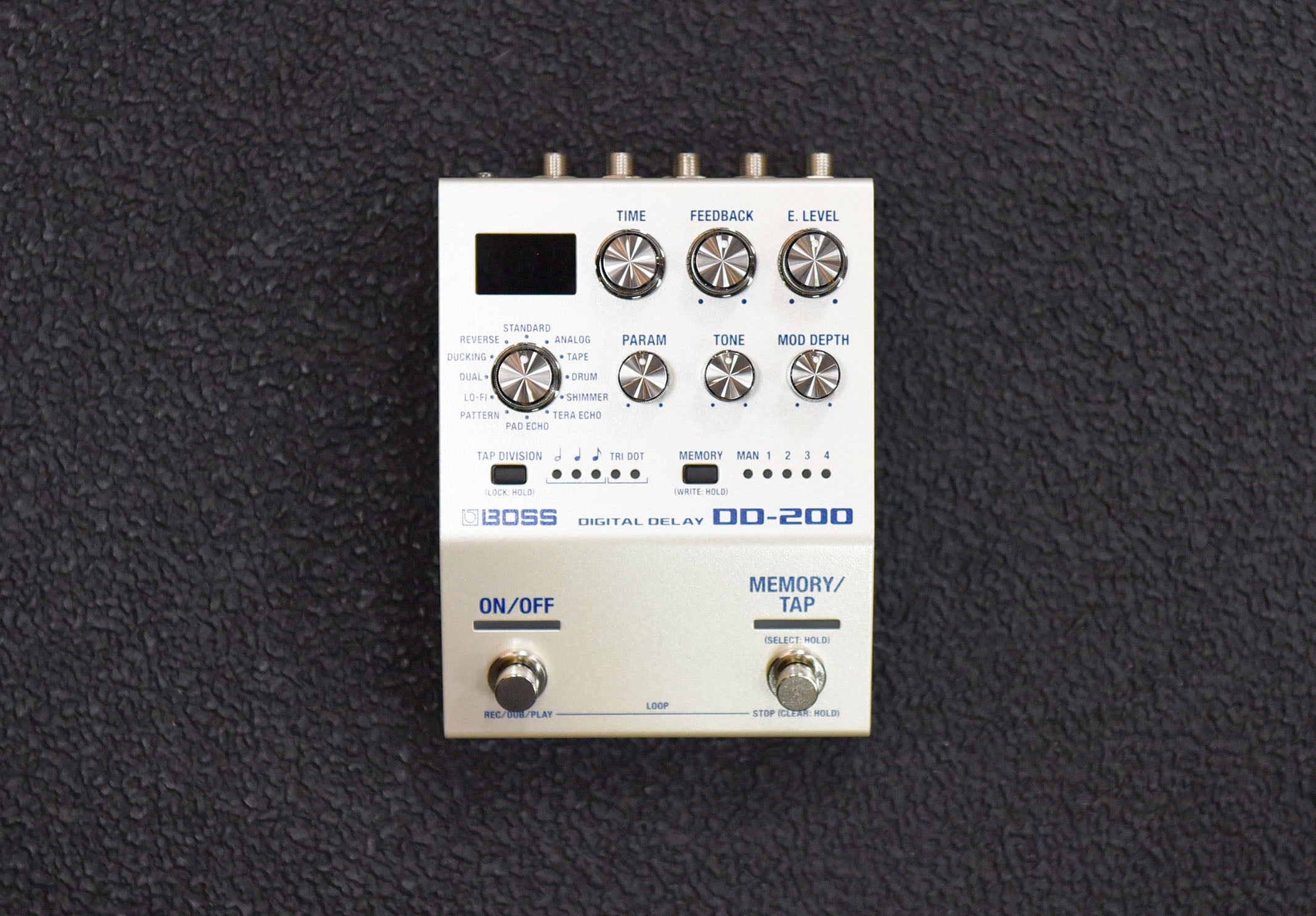 DD-200 Digital Delay